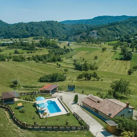 Lovely In Gologoricki Dol With Kitchen * Gologorica