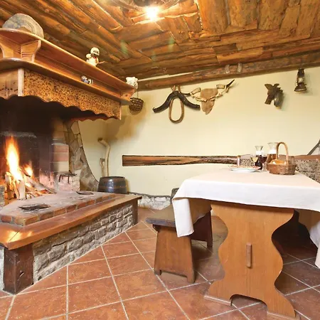 Holiday home Lovely In Gologoricki Dol With Kitchen *